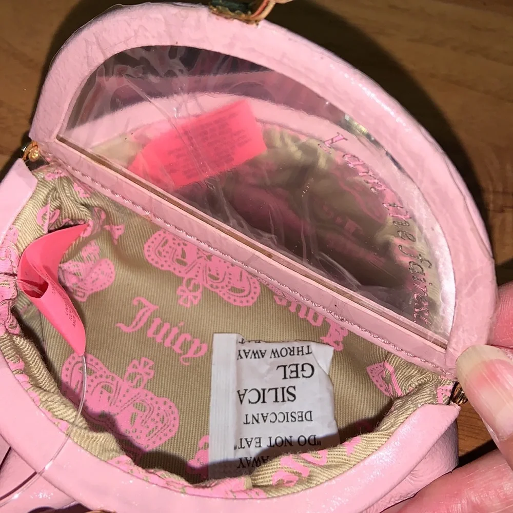 NWT Original Juicy Couture Cosmetic Kisslock Pouch